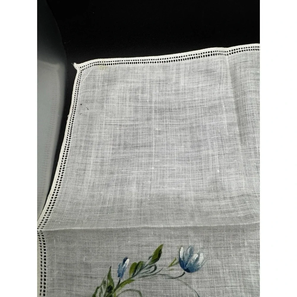 Vintage‎ Flower And Bow Emboidered Hankerchief